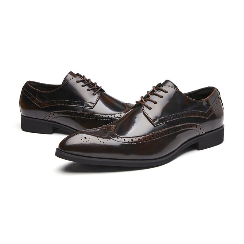 Férfi Derby Cipő Brogue Lace Up Tehénbőr Hegyes Orr Faragott Puha Talp - Barna